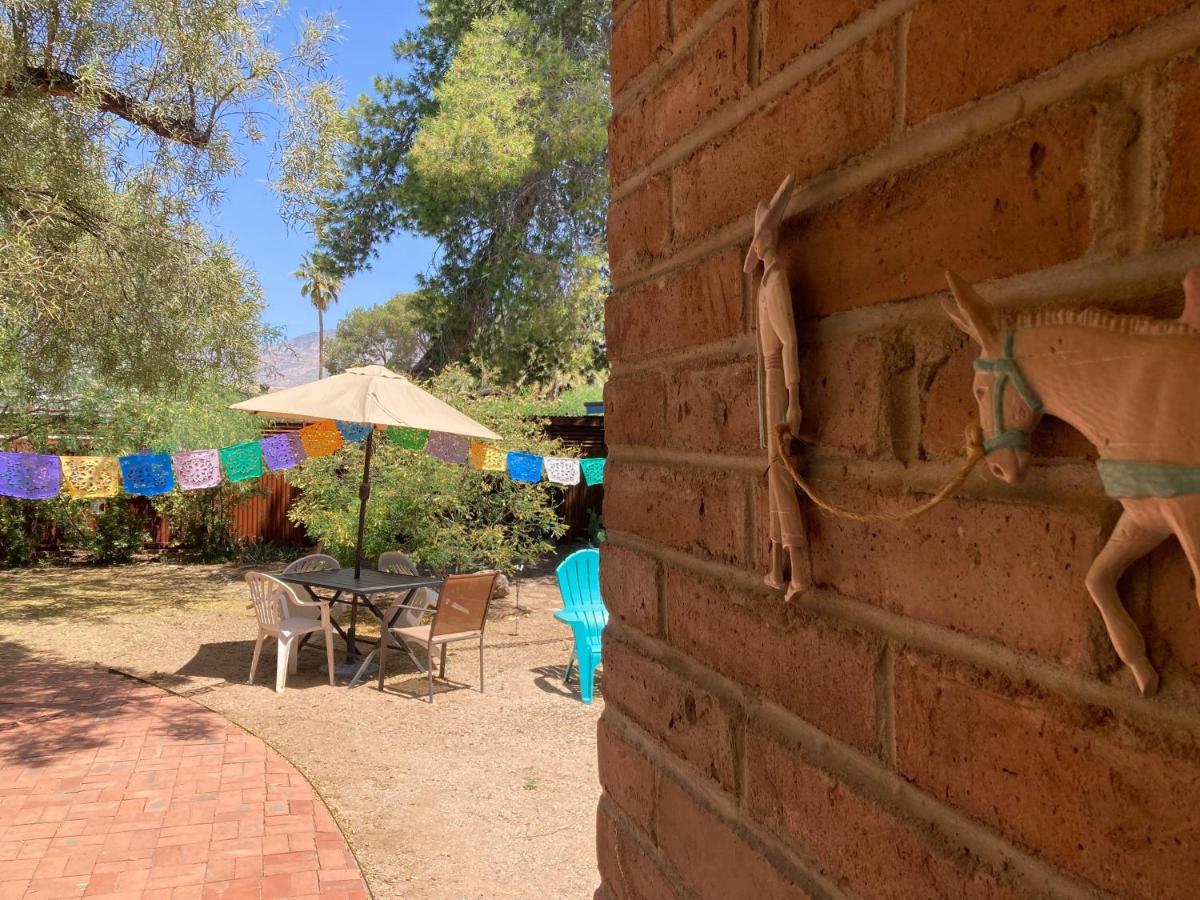 Casa Azul - Cute Centrally Located Adobe With Large Fenced Outdoor Living For Pets And Adults, Non-Smoking Tucson Dış mekan fotoğraf